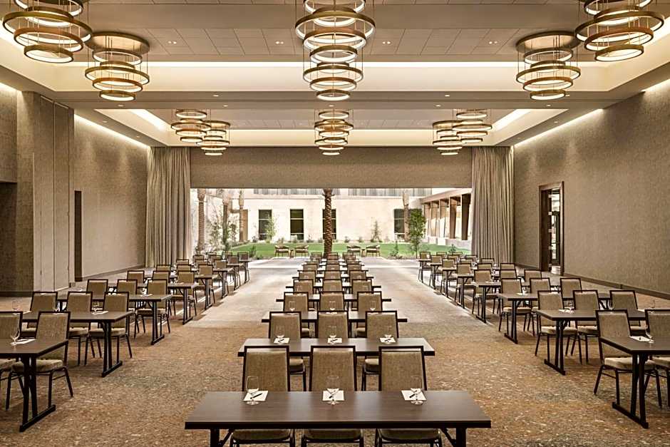 Hilton North Scottsdale at Cavasson