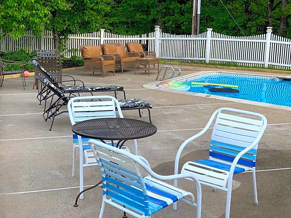 The Lodge at Jackson Village