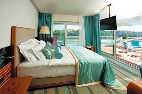 Hotel Navis