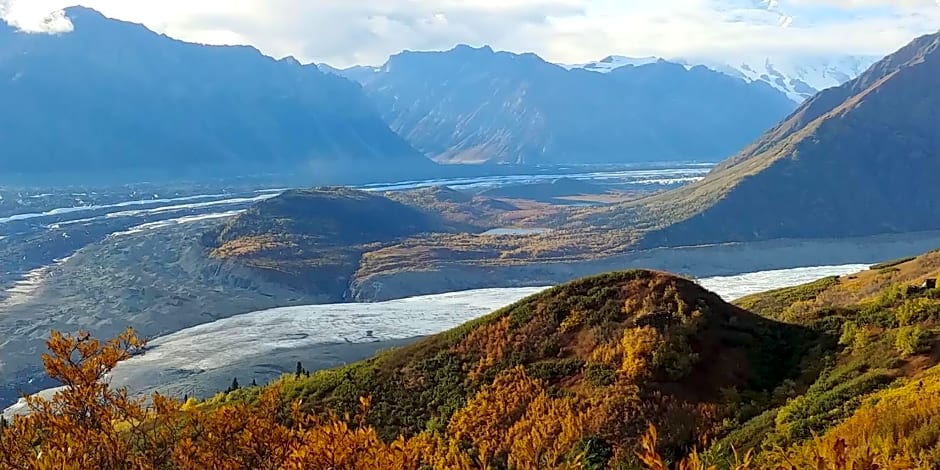 Blackburn Cabins - McCarthy, Alaska