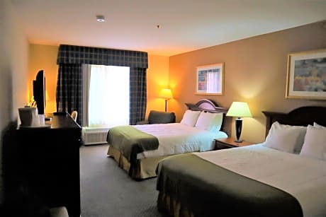 2 Queen Beds, Nonsmoking, Upgrade