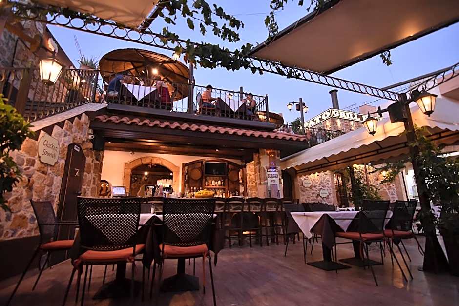 24 Seven Boutique Hotel