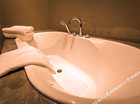 Ningbo Weisi Hotel