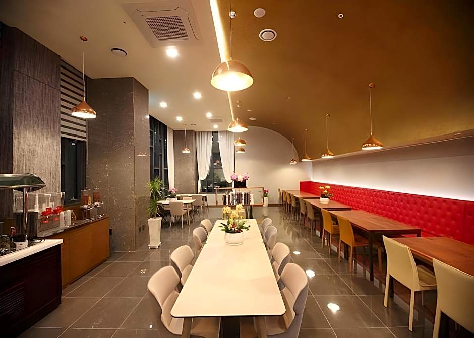 Gimpo Stavia Hotel