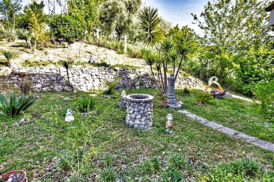 B&b Villa Santa Sofia by holidayngo