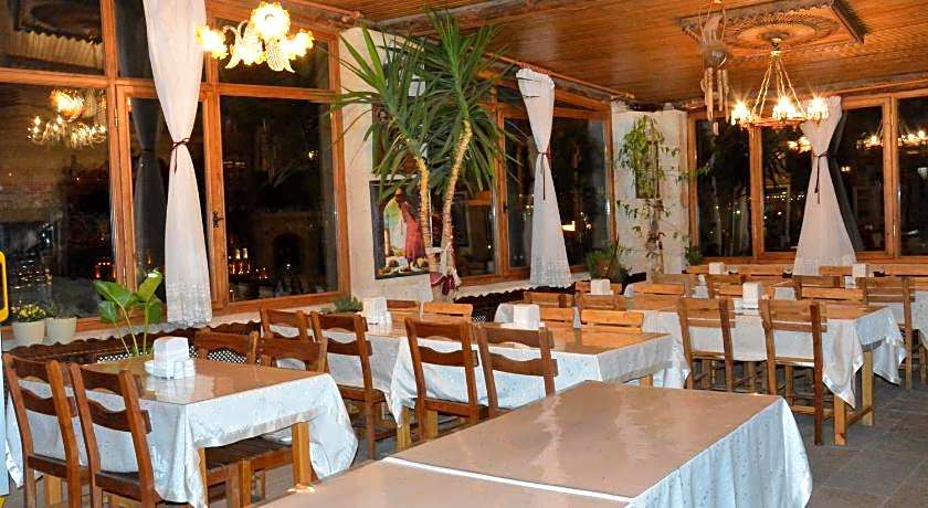 Travel Inn Cave Hotel