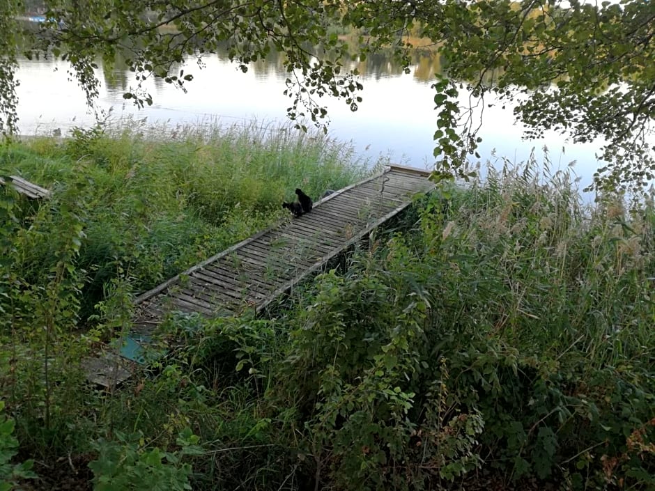 Domek letniskowy nad jeziorem