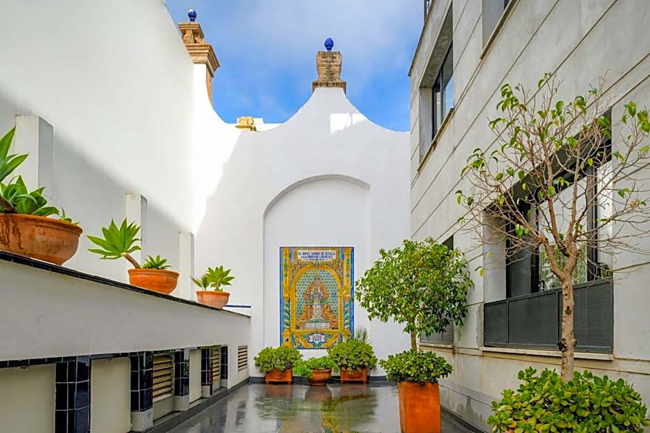 AC Hotel by Marriott Ciudad de Sevilla