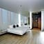 The L Hotel
