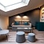 Atenea Rekord Suites