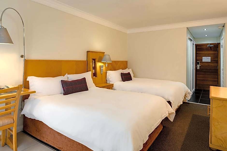 Protea Hotel by Marriott Knysna Quays