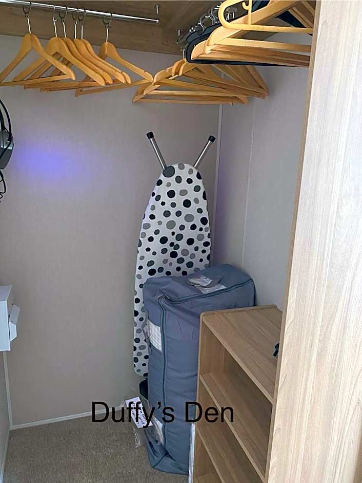 Duffy's Den - Parkdean California Cliffs - Fulmar 45