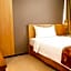 Golden Tulip Balikpapan Hotel & Suites