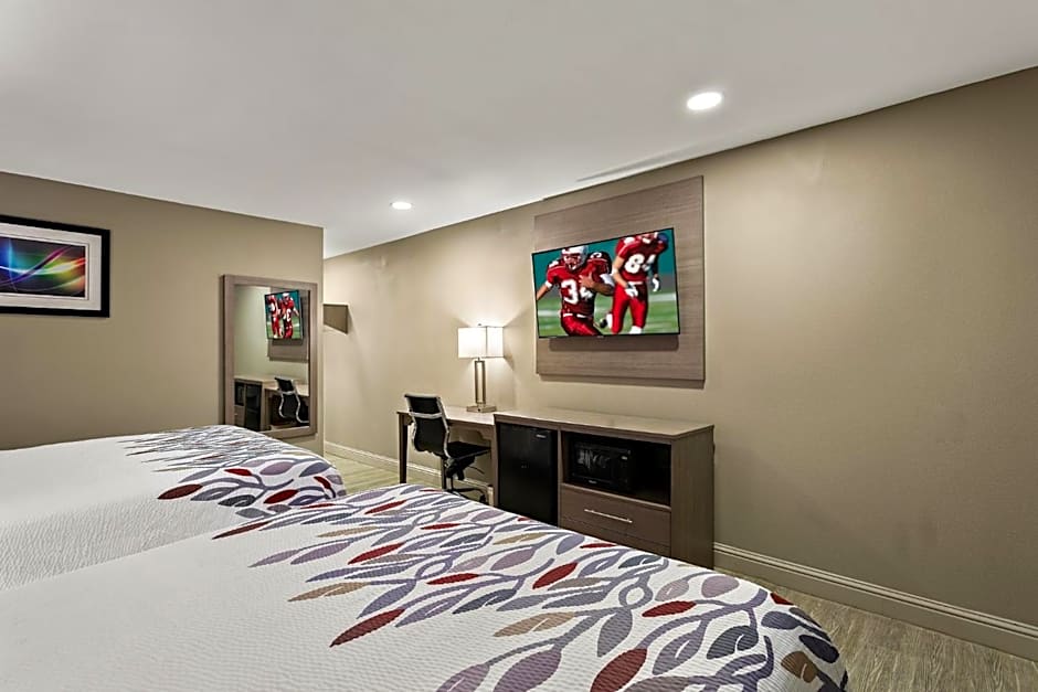 Red Roof Inn Redding