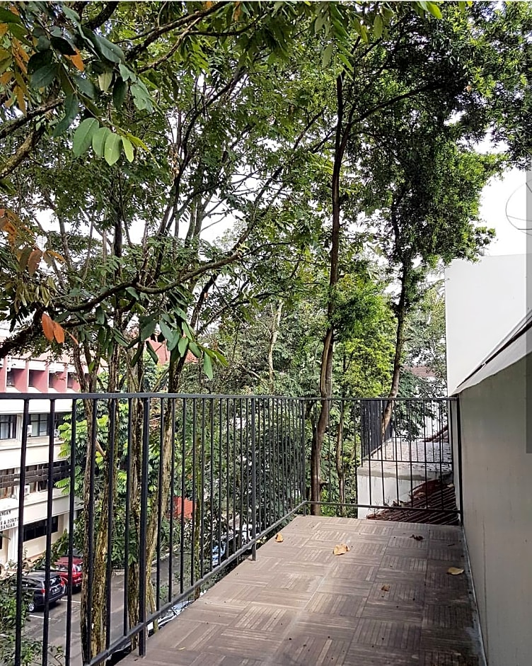 Beehive Boutique Hotel