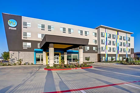 Tru by Hilton Grand Prairie