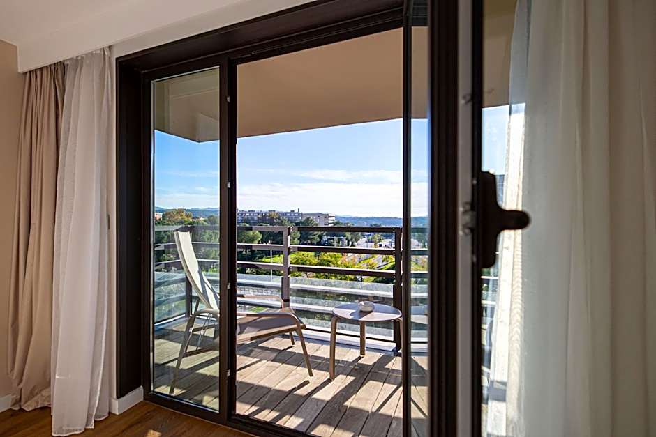 Renaissance by Marriott Aix-en-Provence Hotel