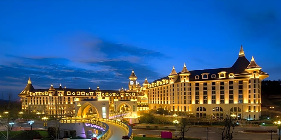 Yin Run Jin Jiang Castle Hotel