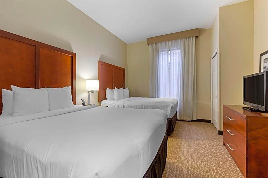 Comfort Suites Near Potomac Mills