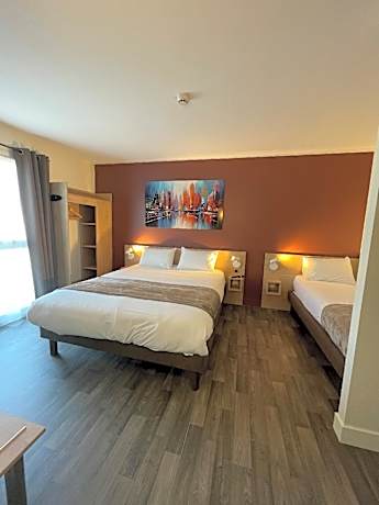 Triple - 1 Queen 1 Single