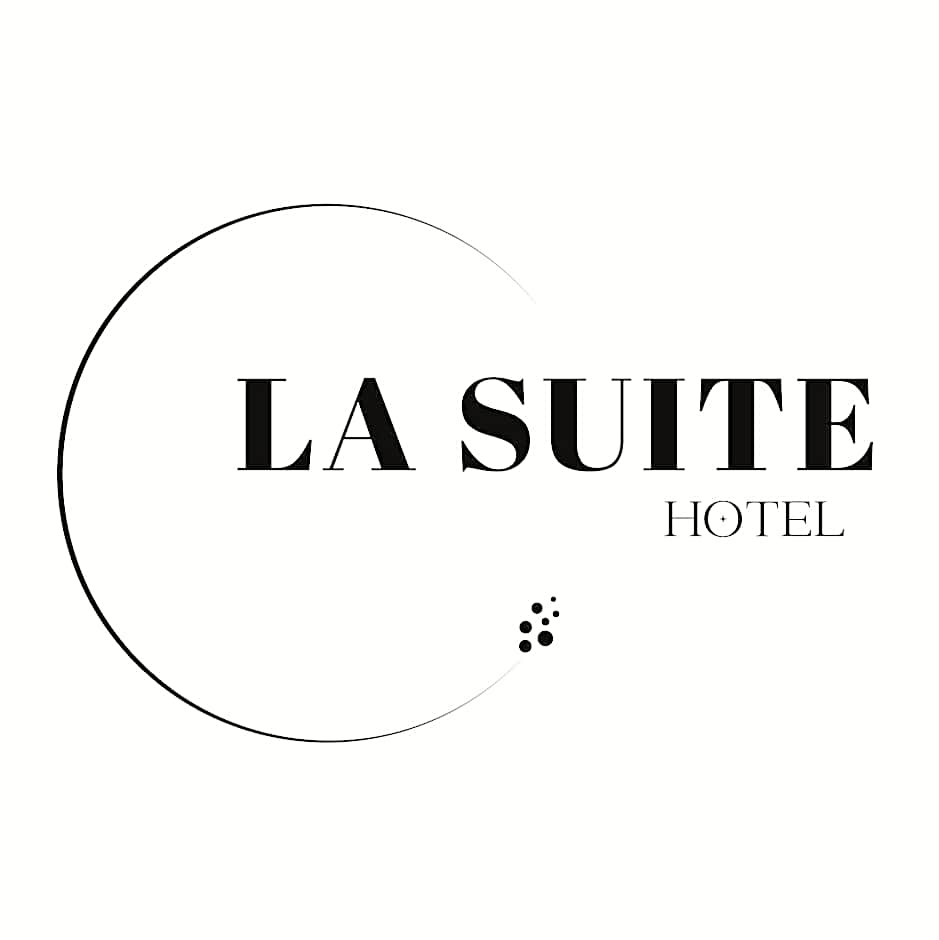 La Suite Hotel