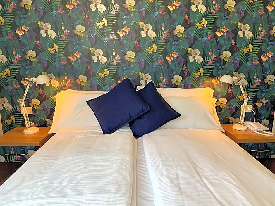 Ennesima Osteria con Alloggio - Bike Hotel