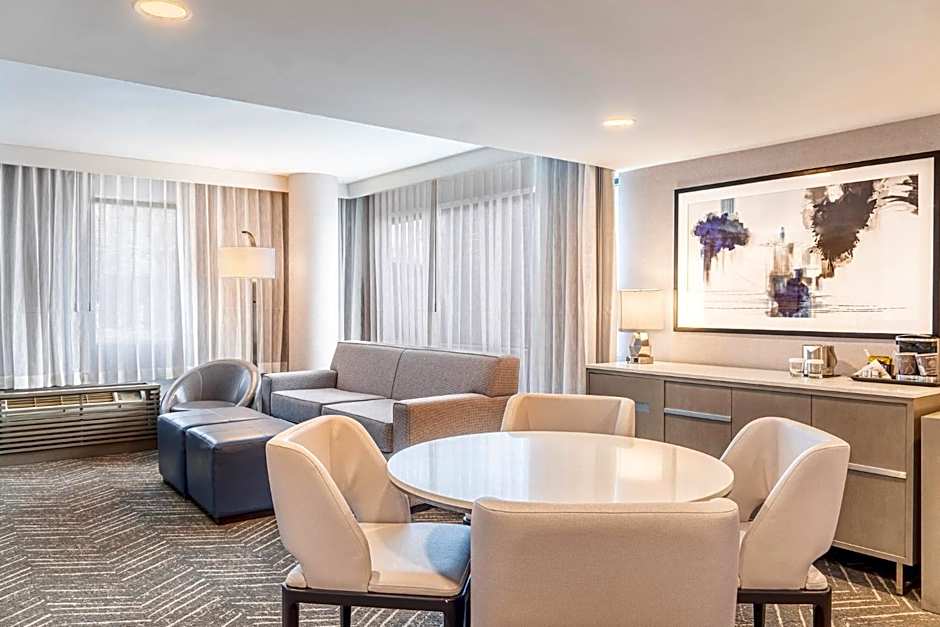 Orange County Hotel