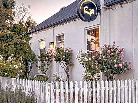 Clonmara Country House and Cottages