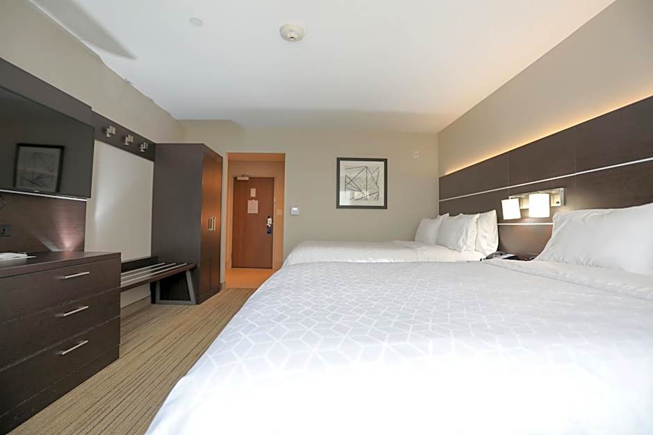 Holiday Inn Express And Suites Forney By IHG