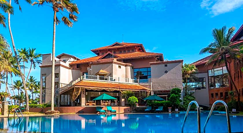 Royal Palms Beach Hotel