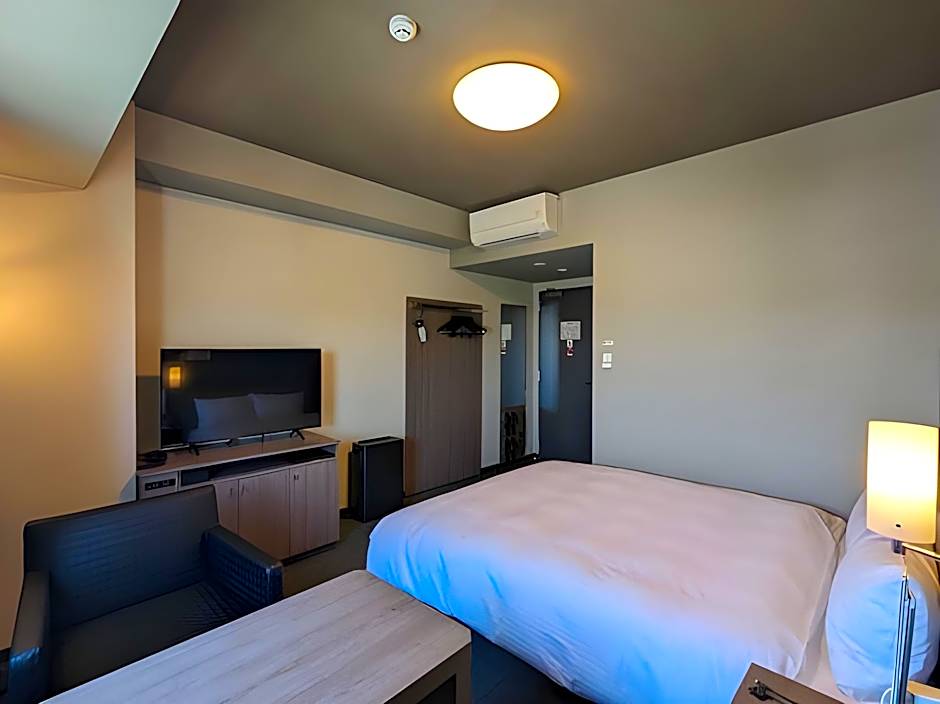 Hotel Route Inn Grand Wakayama Eki Higashiguchi