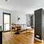 Apart House, Tylna 20