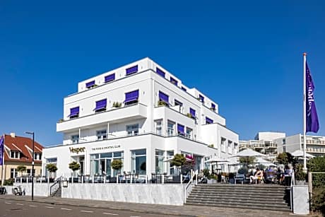 Vesper Hotel