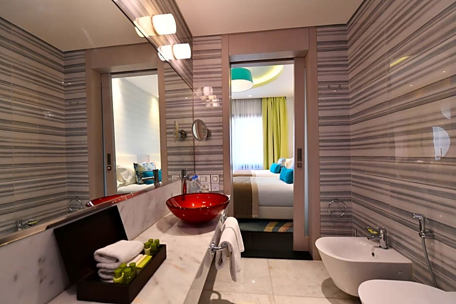 Le Bristol Hotel