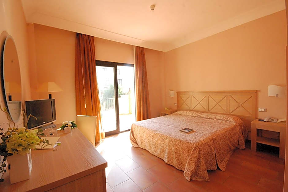 Mahara Hotel & Wellness
