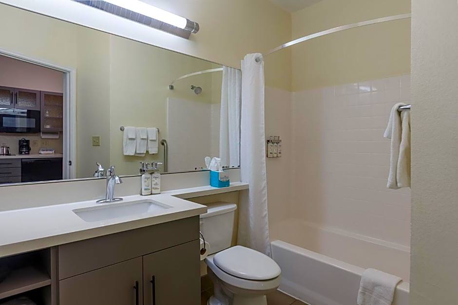 Candlewood Suites San Marcos By IHG