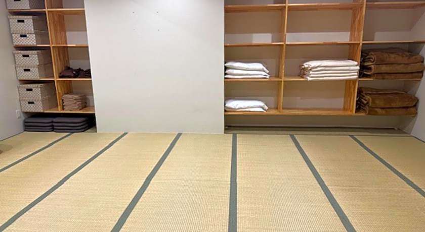 Kawaramachi Gion Onsen Golden Time Takamatsu (Male Only)