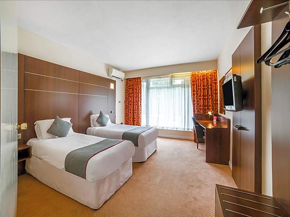 The Bridge House Hotel