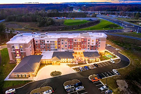 Residence Inn by Marriott Richmond at the Notch