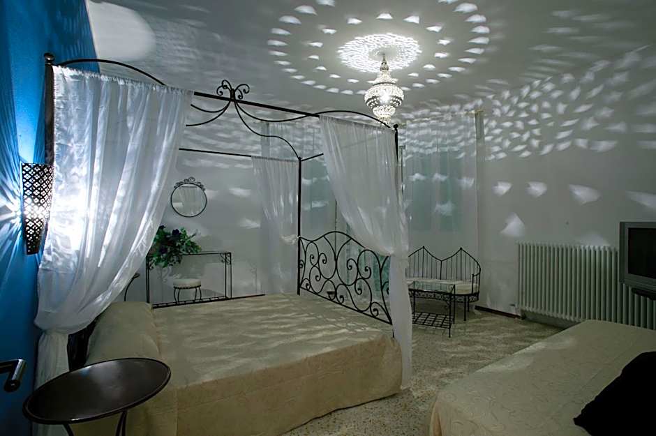 Hotel Holiday Park