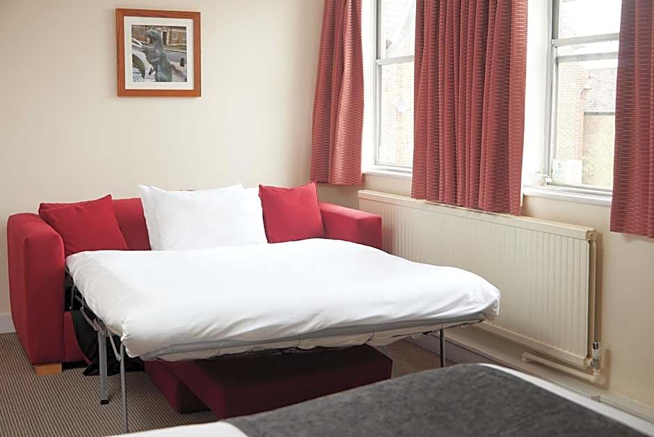 White Hart Hotel by Greene King Inns