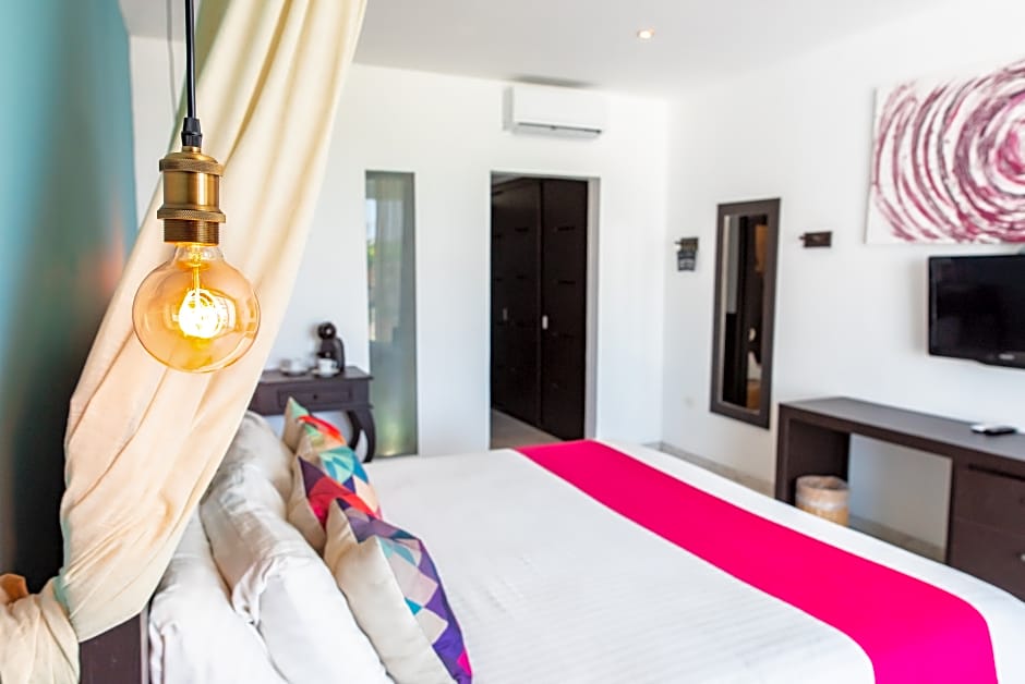 Soho Playa Hotel
