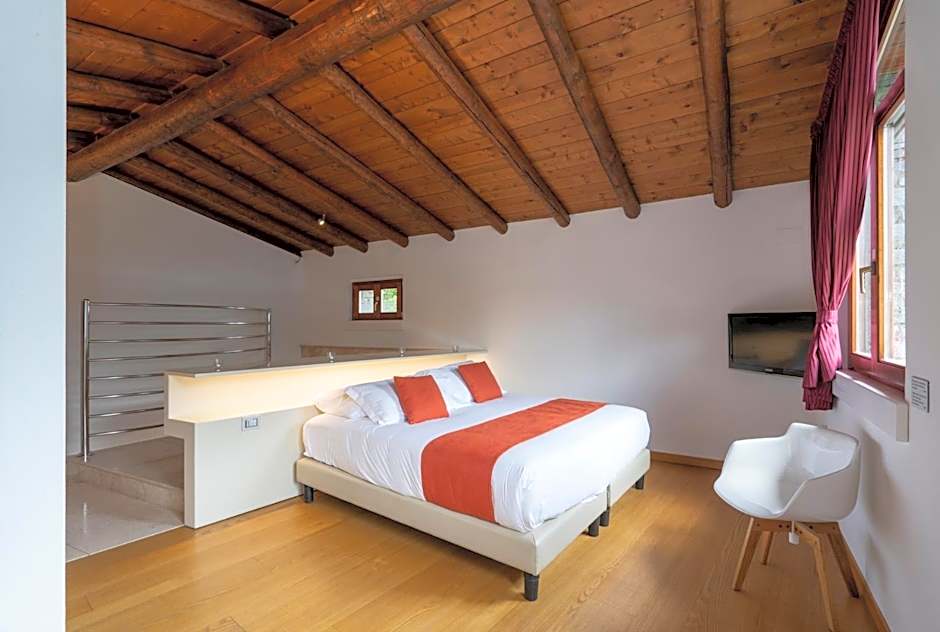 Photo 1 of 6 of 1 Bedroom Chalet