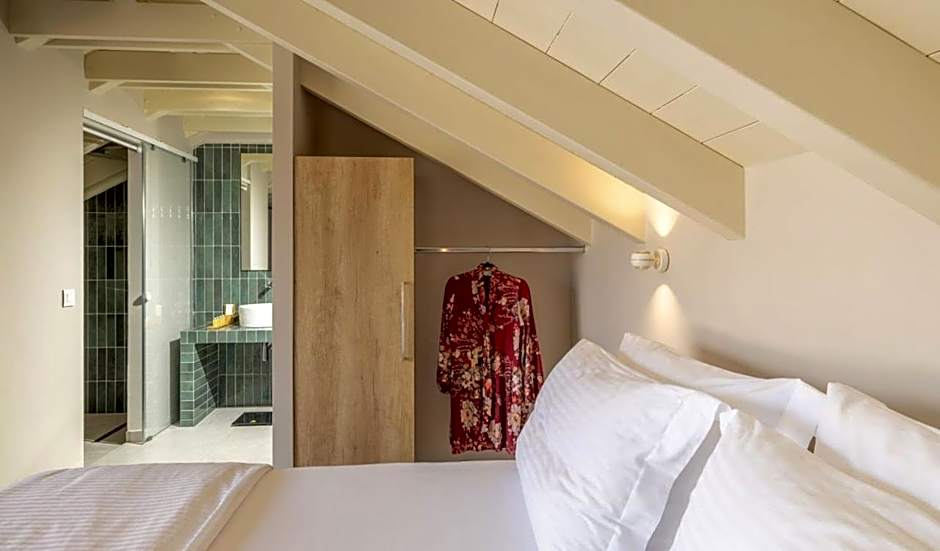 Ionian Plaza Hotel & Spa