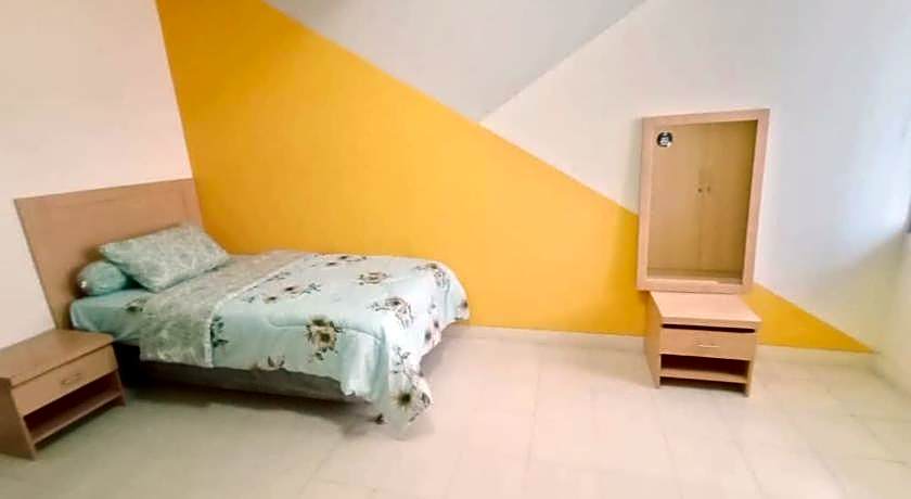 OYO Life 93383 Wisma Kencana Puteri