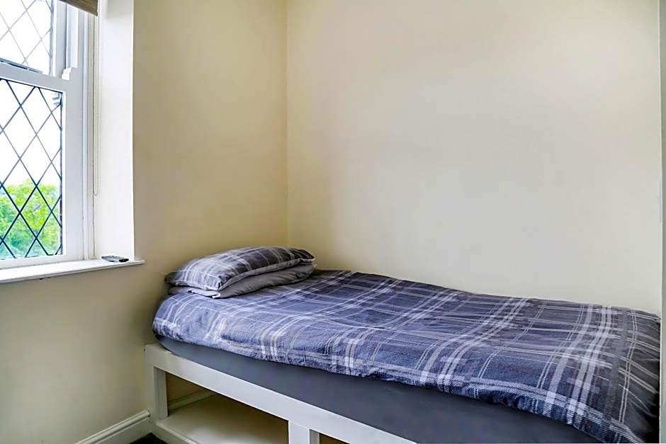 OYO Castle Hotel, Accrington