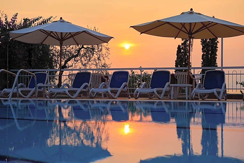 Hotel Benacus Torri del Benaco