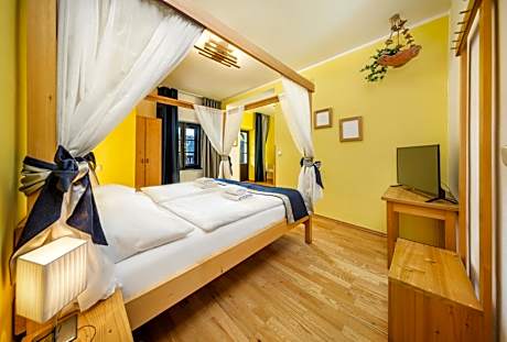 Hotel Garni Myší Díra