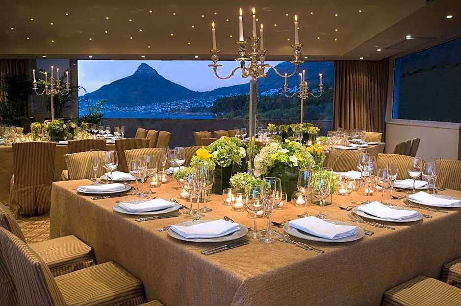 Twelve Apostles Hotel & Spa