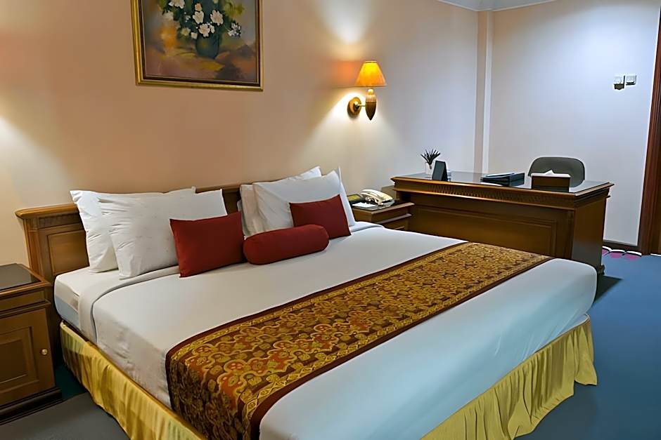 Abadi Hotel Convention Center